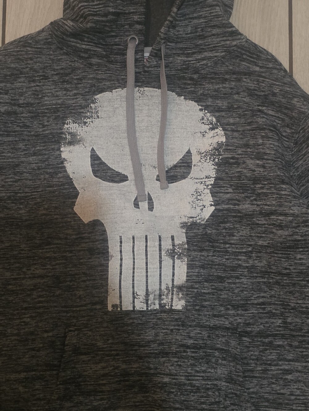 Marvel The Punisher gray hoodie (Size M)